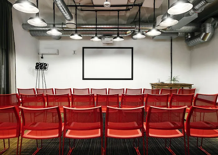 Hotel Hektor Container 3*